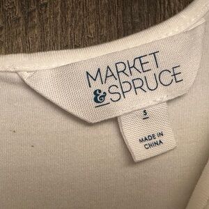 Women’s dressy Tee